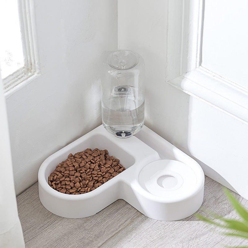 automatic water and kibble dispenser for cats